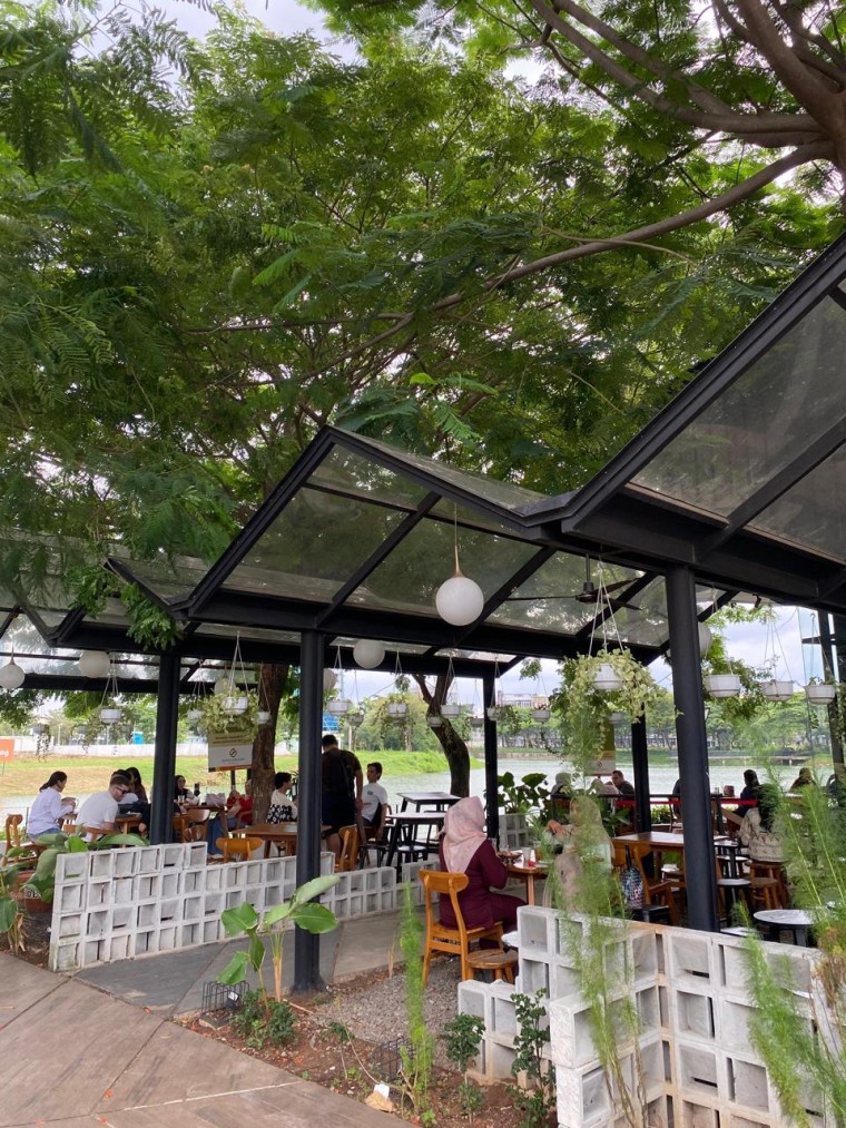tempat-viral-yang-menjadi-favorit-‘ngafe’-di-bekasi-dan-sekitarnya